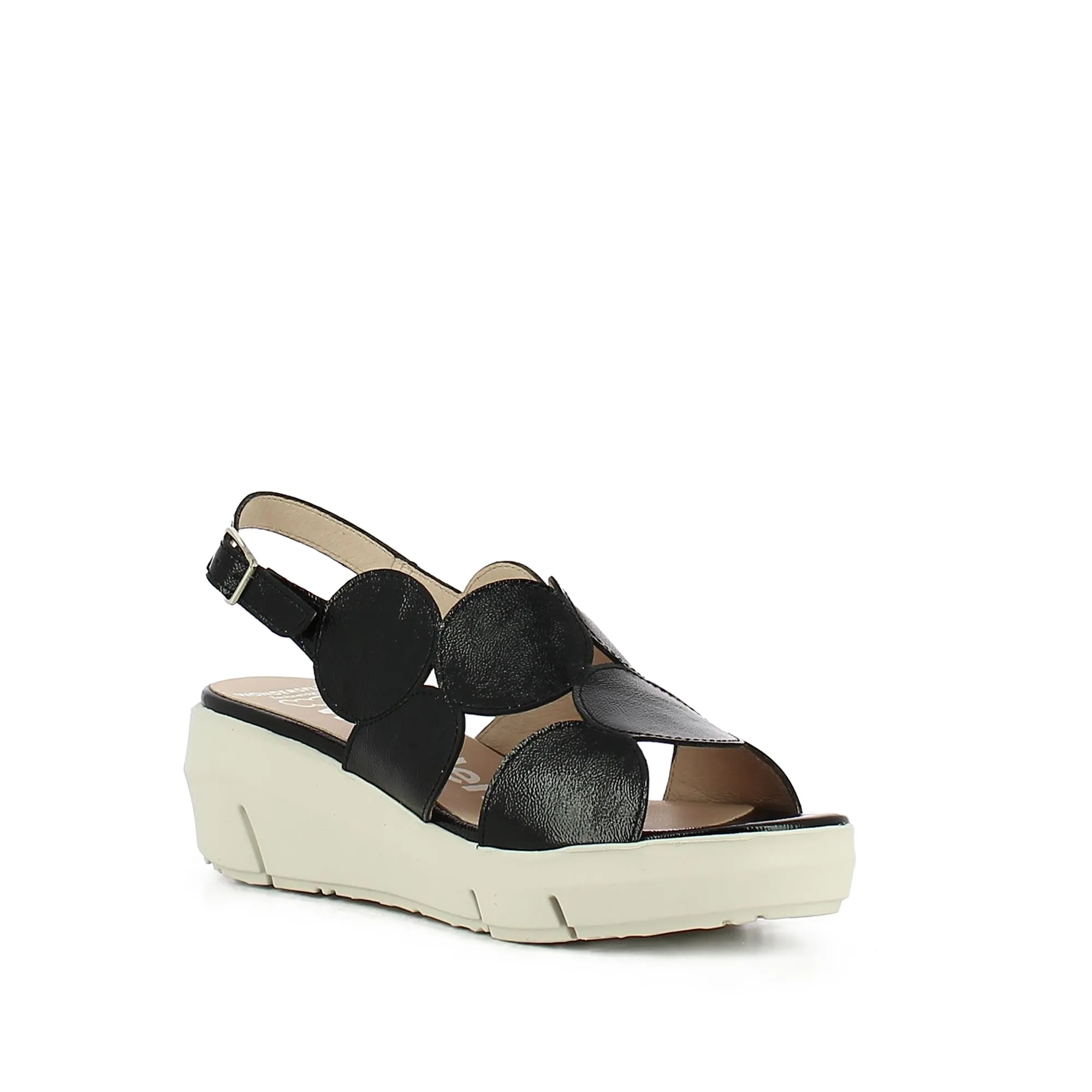 D-8210 - Black