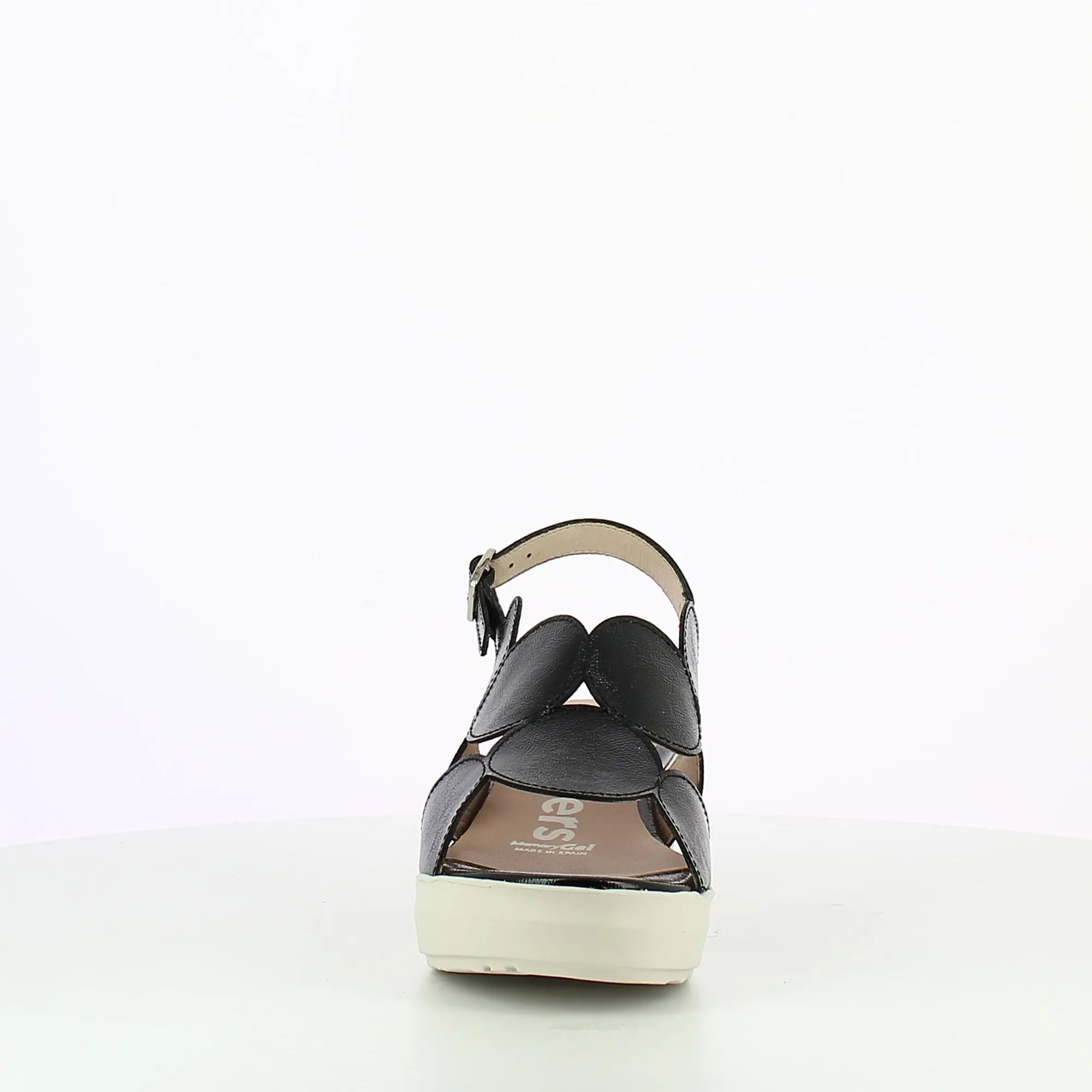 D-8210 - Black