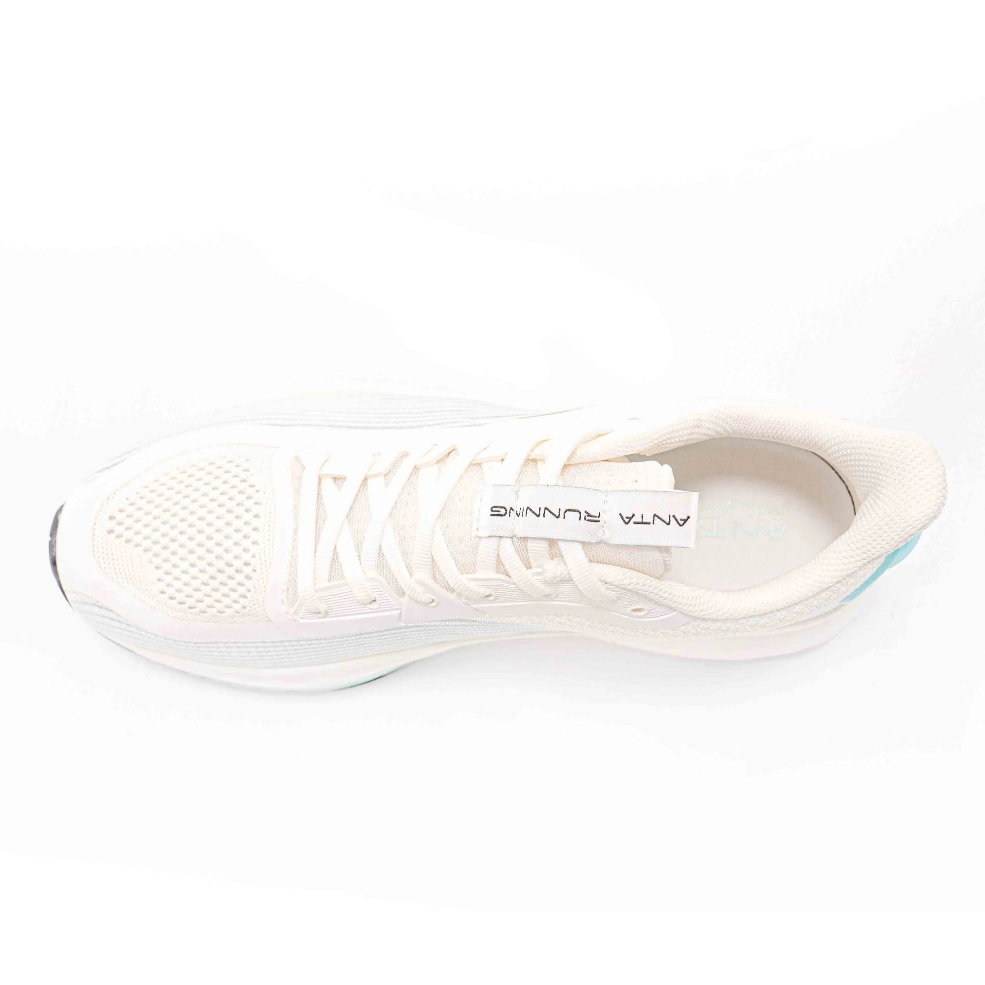 RUNNING SHOES