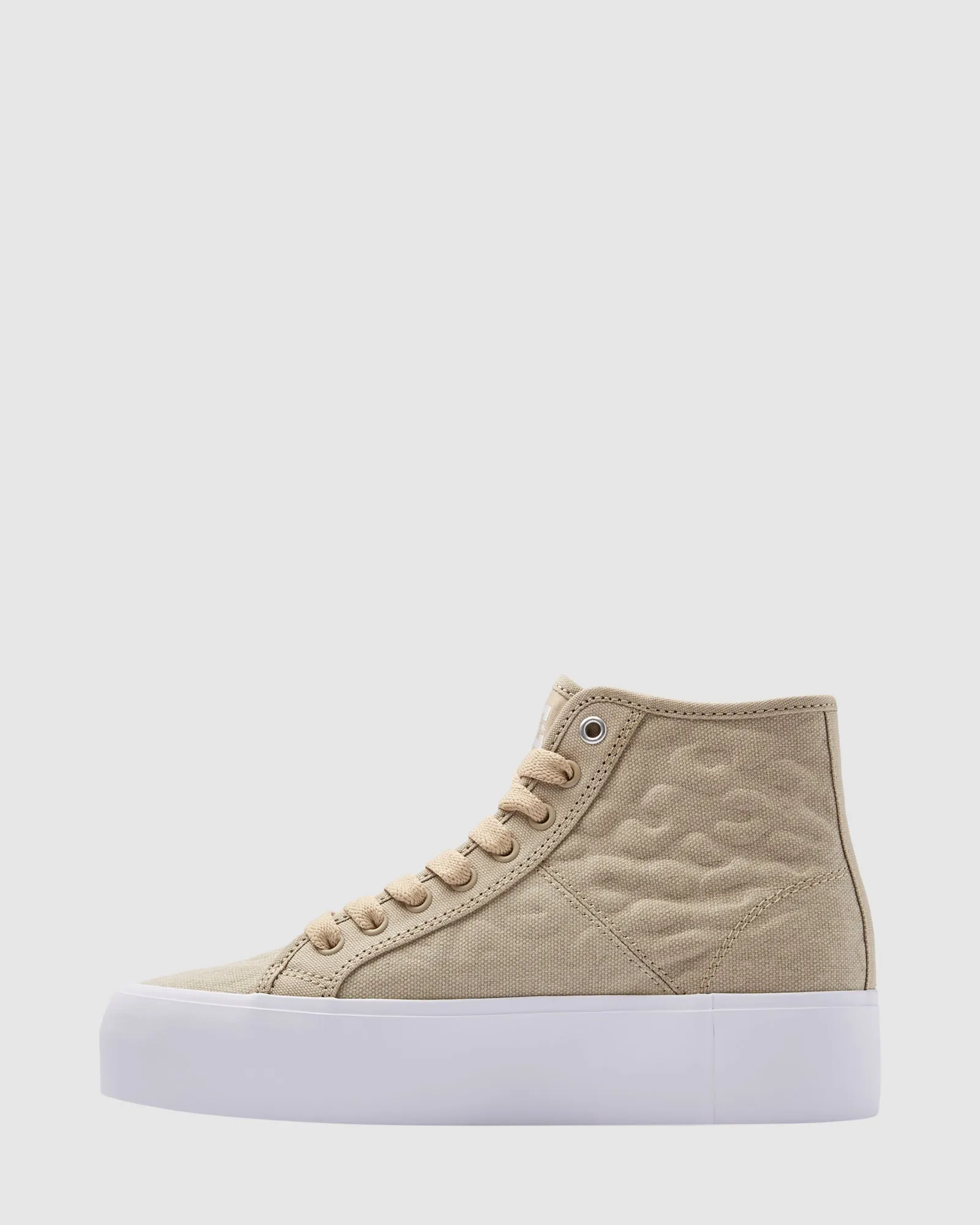 Womens Manual Hi Platform Shoe